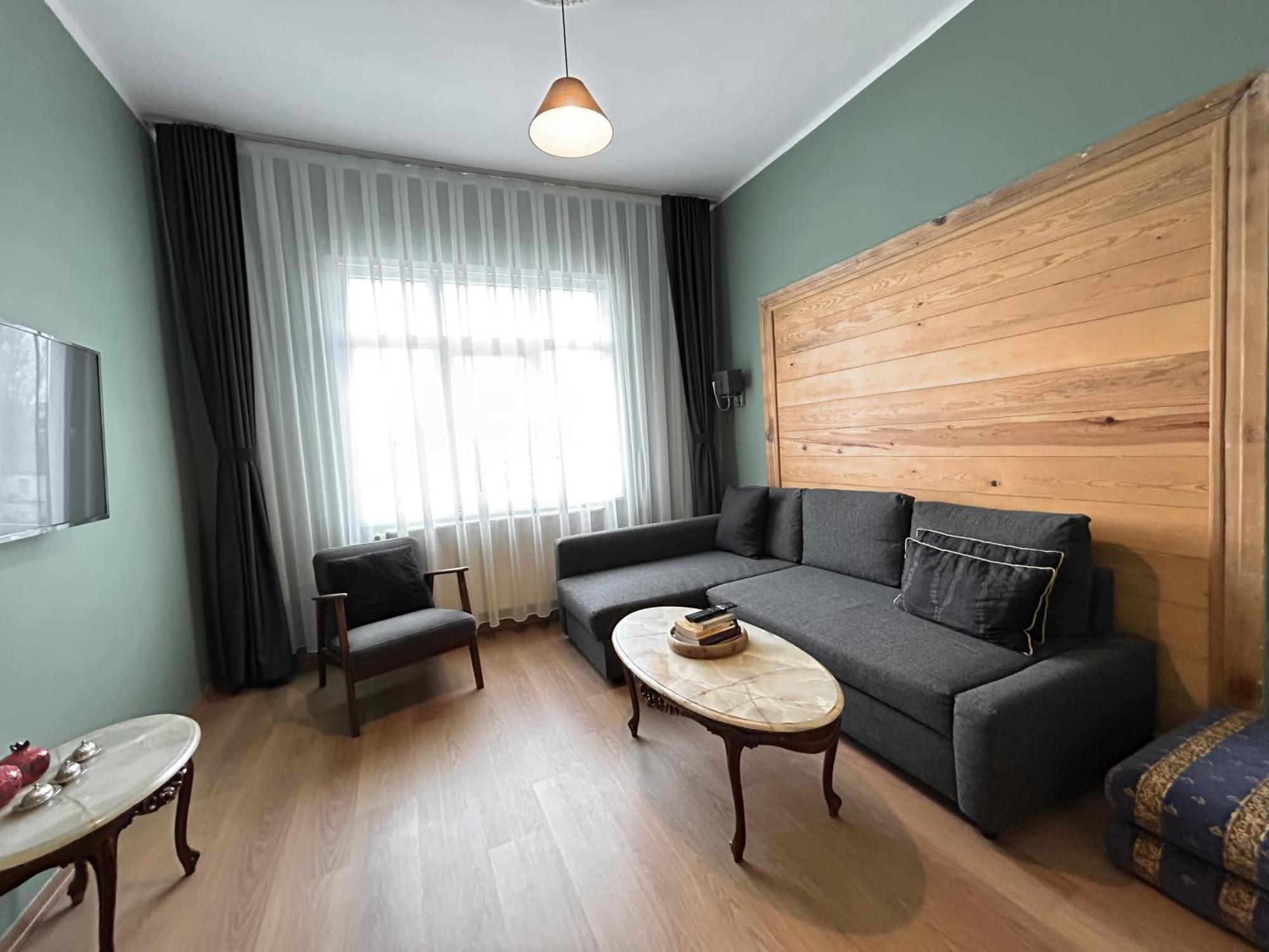Waterfront Apartment By The Tram - Terrace With Dome & Golden Horn View In Fatih 이스탄불 외부 사진
